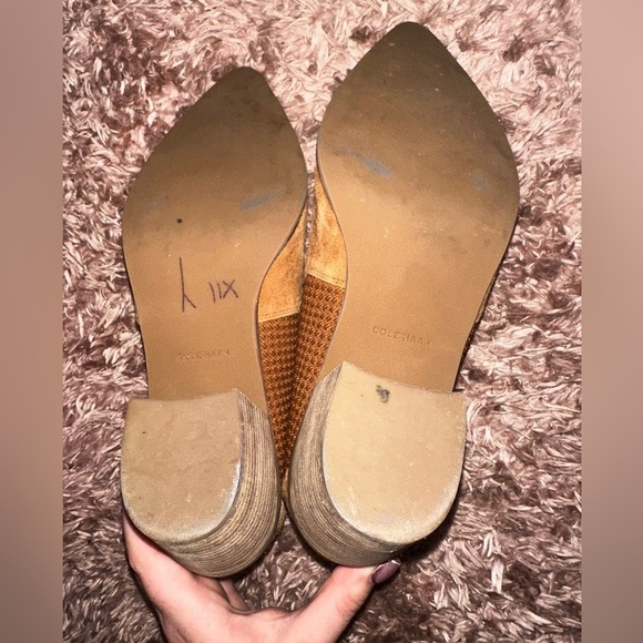 Cole Haan Womens Stylish Maggie suede Tan Ankle Boots 9B fall Spring like new - Picture 10 of 11